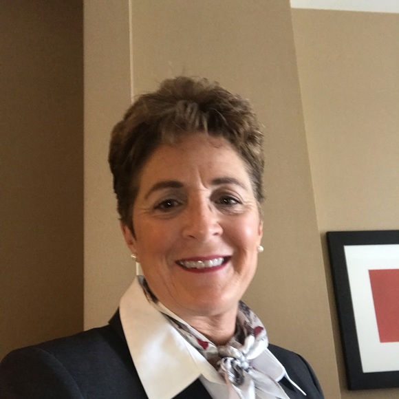 Meet your Posher, Michele - Picture 1 of 1